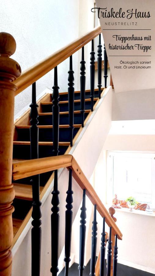 Triskele Haus - Oekologisches Gaestehaus Der Heilstaette Strelitz นอยชเตรลิทซ์ ภายนอก รูปภาพ